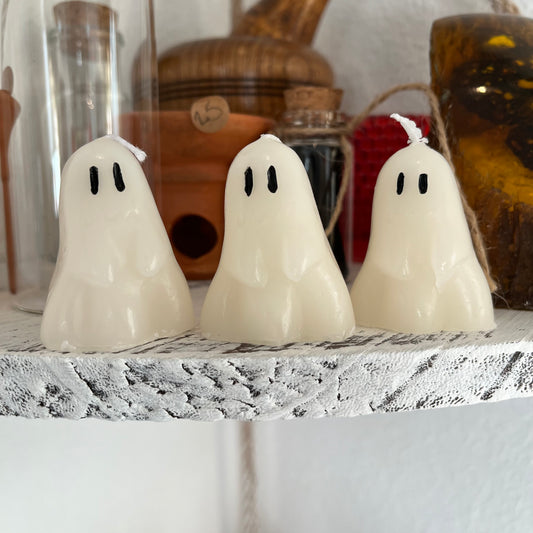 3 ghosties candles
