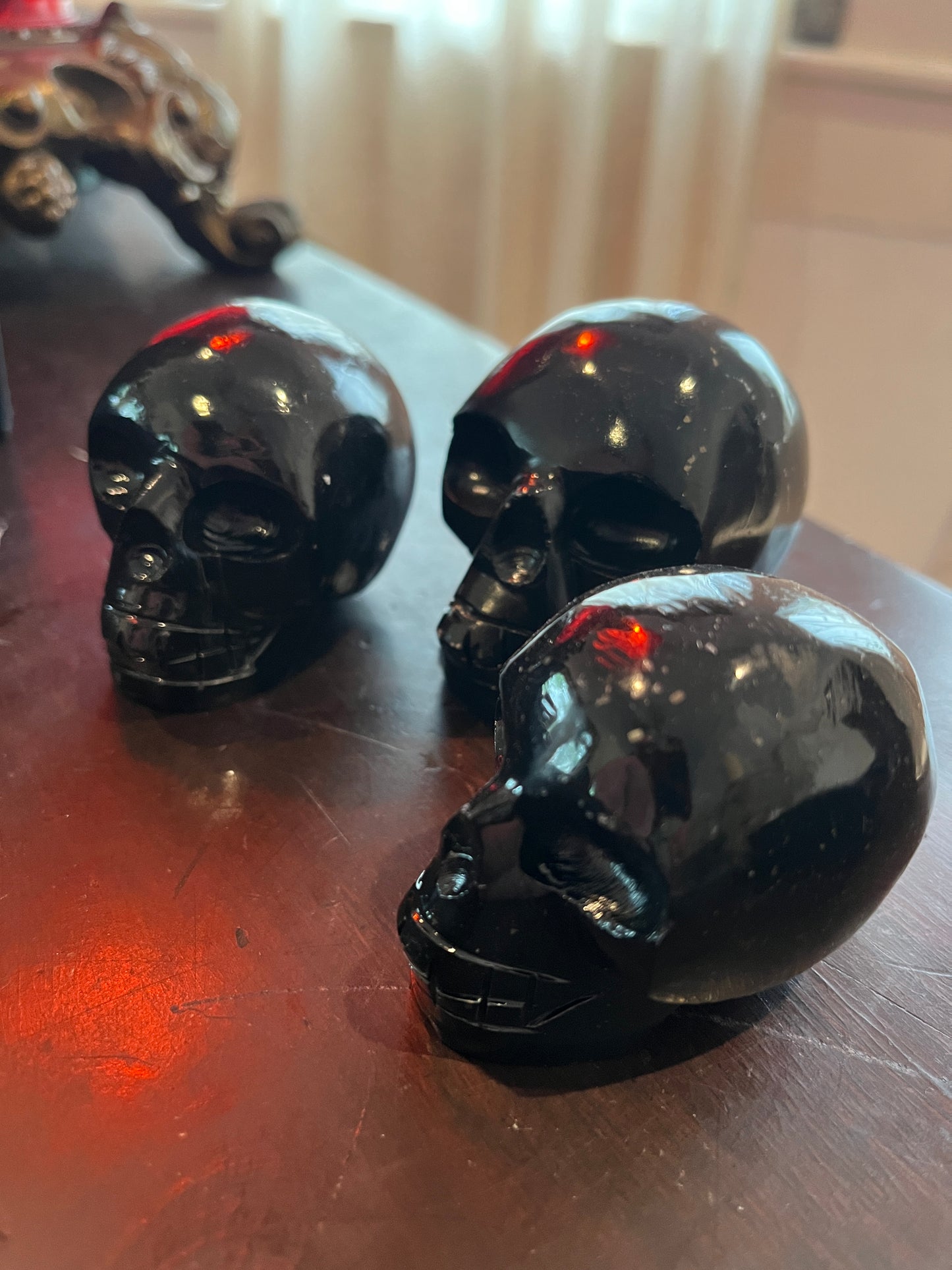 Onyx skulls (hand carved)